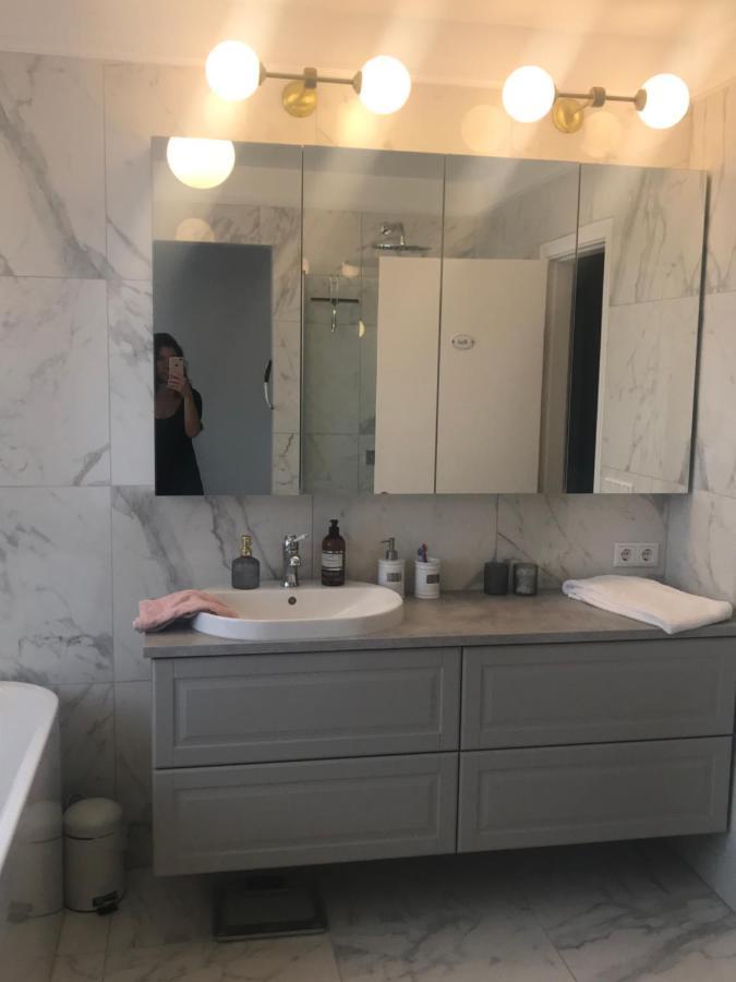 Casa Disa - Dreams, A Boutique Guesthouse In Reykjavik City'S Central Park And Botanical Garden In Laugardalur, Hot-Spring-Valley Bagian luar foto