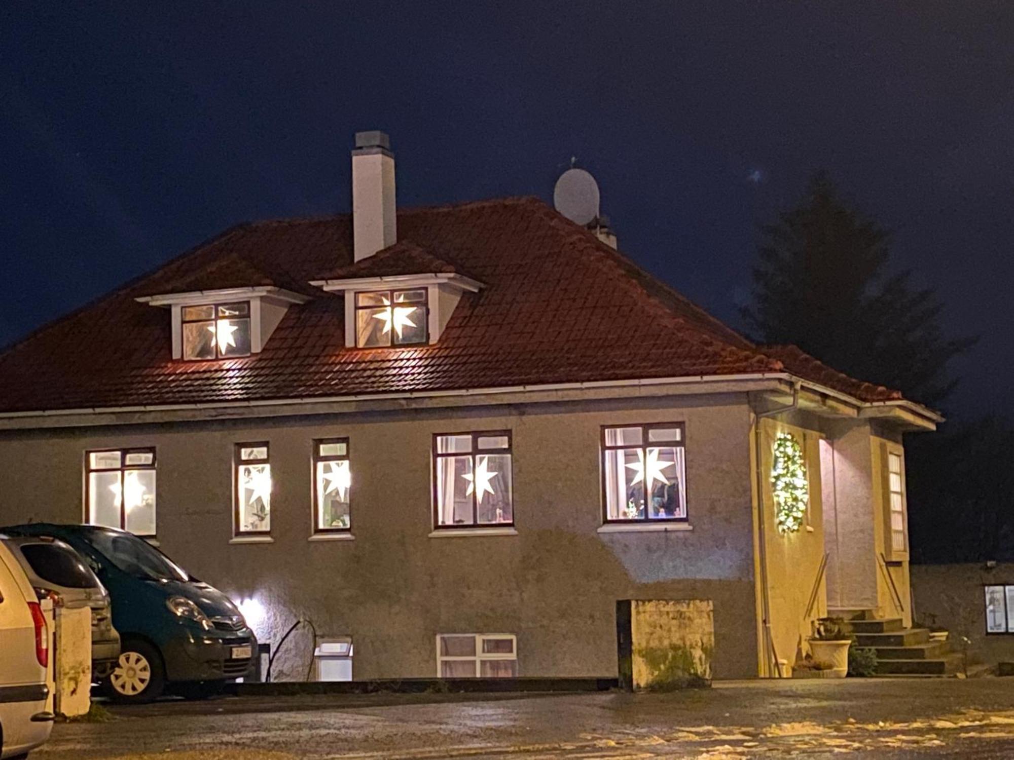 Casa Disa - Dreams, A Boutique Guesthouse In Reykjavik City'S Central Park And Botanical Garden In Laugardalur, Hot-Spring-Valley Bagian luar foto